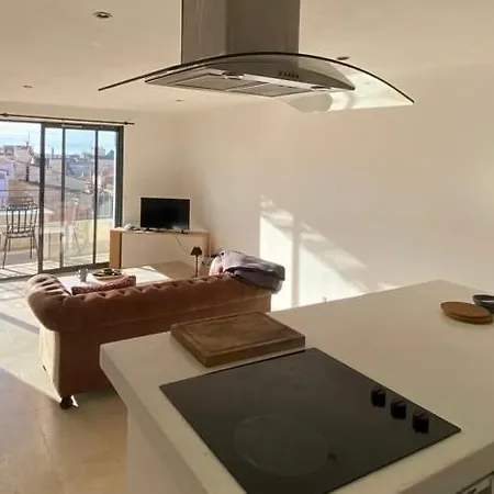 Un Balcon Dans Les Rues Piétonnes Appartamento *